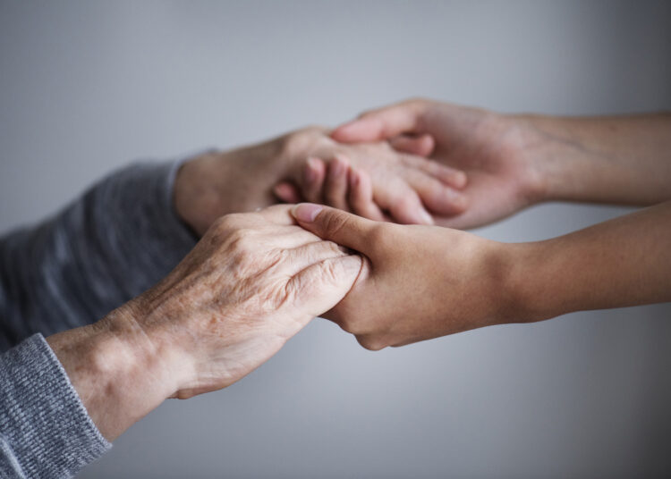 Padėkime sergančiajam demencija išlaikyti savarankiškumą