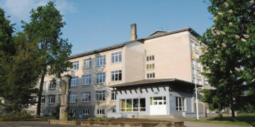 Mokyklose mažėja klasių