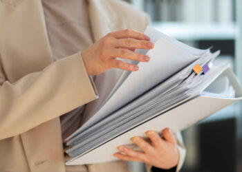 Bus sudarytas patariamasis organas – kolegija