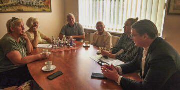 Nusprendė neskubėti