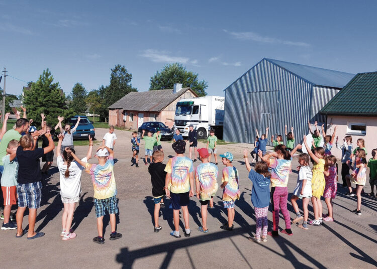 Stovyklautojams – ne tik pramogos, bet ir mokymai