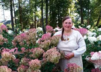 Apie baltą varną, kaimo balabuškas ir kiaušinienę su lašiniais