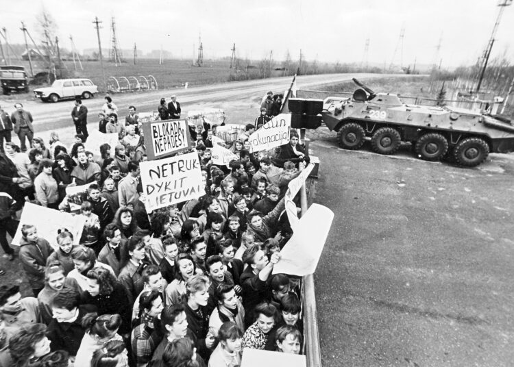 Nuosekli Lietuvos politika – išlaisvinti savo šalį