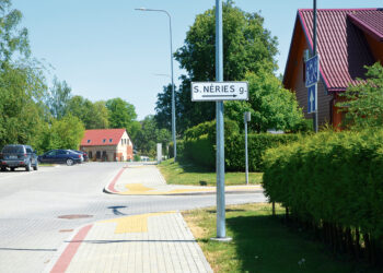 Biržai nusprendė keisti S. Nėries gatvės pavadinimą