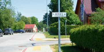 Biržai nusprendė keisti S. Nėries gatvės pavadinimą