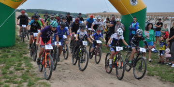 Dviratininkus išgąsdino lietus