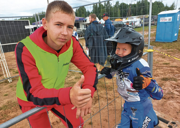 Biržiečiai tapo Lietuvos motokroso čempionato prizininkais