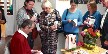 Atsiminimų knygos apie Joną Strielkūną sutiktuvės Vabalninke