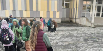 Grasinimas mokykloms ir darželiams nesiliauja