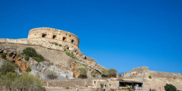 Keliaujame į Kretą – kurioje salos vietoje apsistoti?