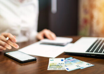 Įsigaliojo nauji notarinių veiksmų įkainiai