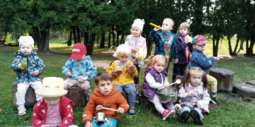 Mokyklose surengė muzikinę pertraukėlę