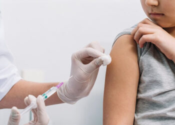 Vaikiškoms COVID-19 vakcinoms poreikis nejuntamas