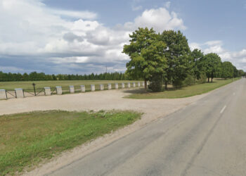 Pavojingas kelias į kapines