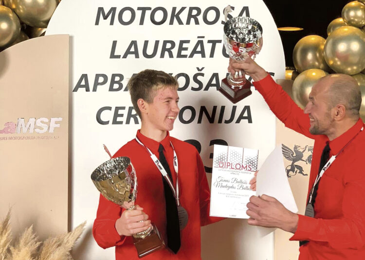 Biržiečiai motokrosininkai pagerbti Latvijoje