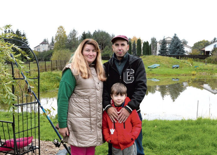 Vandens lelijas pavadins tėvelių vardais