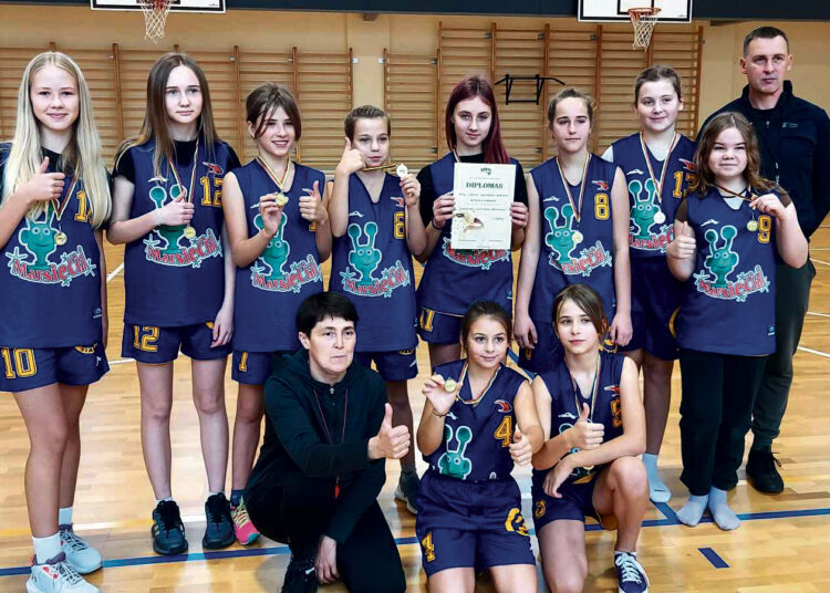 Mokyklų žaidynės prasidėjo kvadrato varžybomis