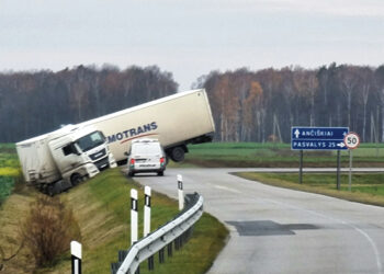 „Neišėmė“ posūkio