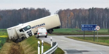 „Neišėmė“ posūkio