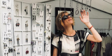 Juvelyrė Eglė Šimėnaitė: „Juvelyrika kaip šaltkalvystė – tik sumažinta“