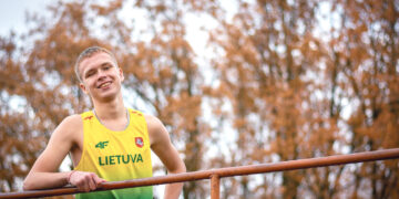 Vaikystėje akies netekęs 15-metis Erminas svajones gaudo sportuodamas: nemažai vaikų nevertina to, ką turi