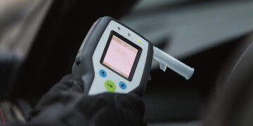 Įkliuvo keturi girti vairuotojai