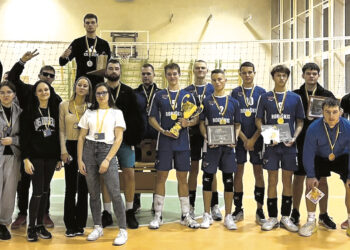 Tinklininkai naktinėjo turnyre Vabalninke