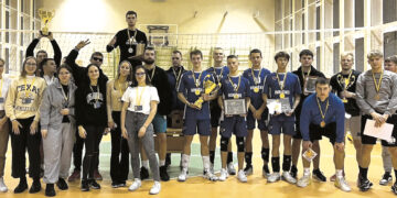 Tinklininkai naktinėjo turnyre Vabalninke