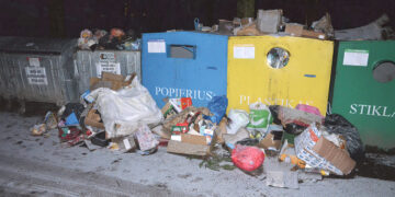 Po švenčių – kalnai pakuočių atliekų