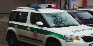 Šuolis pro langą išvengti sulaikymo nepadėjo