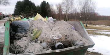 Kaip žemėje, taip ir po žeme