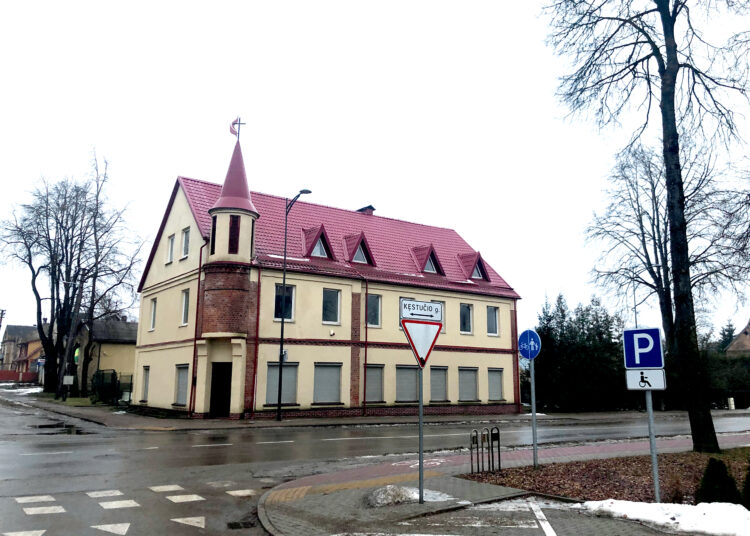 Apie masažus, laimingą arba liūdną bažnyčios pabaigą