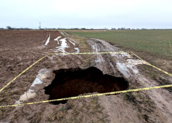 Naujos įgriuvos Biržų žemėje