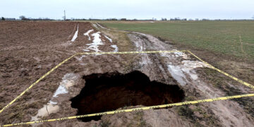 Naujos įgriuvos Biržų žemėje