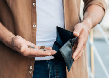 Kainų politika neleidžia nei pinigų taupyti, nei gamtos tausoti