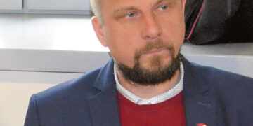 Kaltųjų paieška kelių pragulose