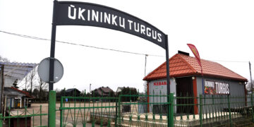 Iš turgaus traukiasi vietinis investuotojas