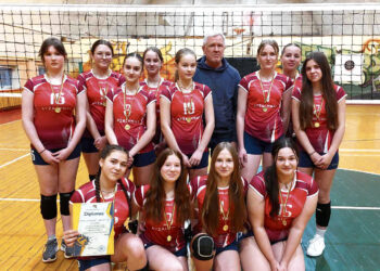 Tinklinio varžybas laimėjo „Atžalyno“ moksleivės