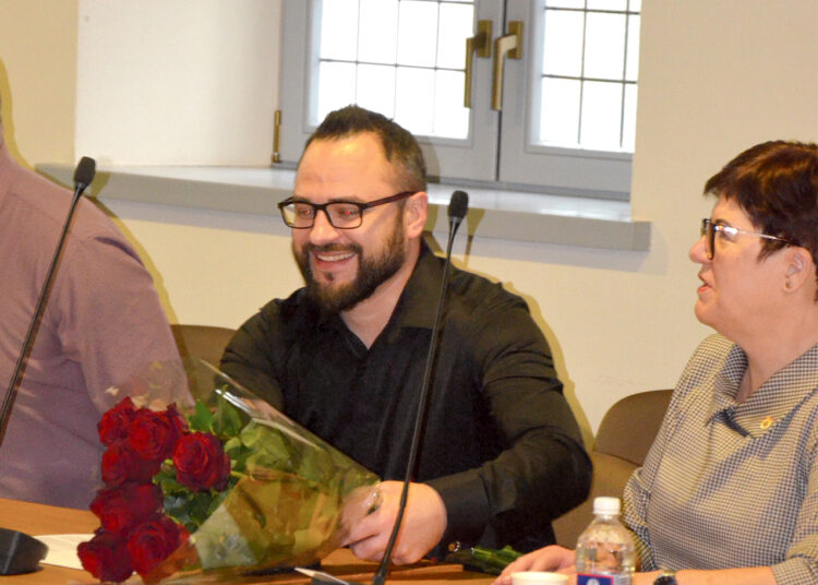 Politikų tuoktuvių metas