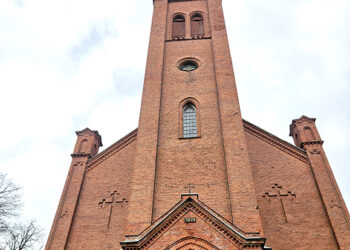 Ruošiamasi bažnyčios stogo remontui