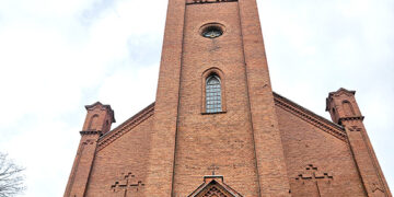 Ruošiamasi bažnyčios stogo remontui