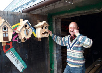 Kad ir paukščiai turėtų namus