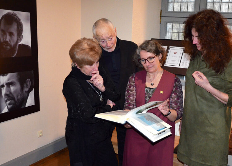 Mantui Kvedaravičiui atminti