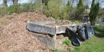 Ultimatumas dėl tvarkos kapinėse