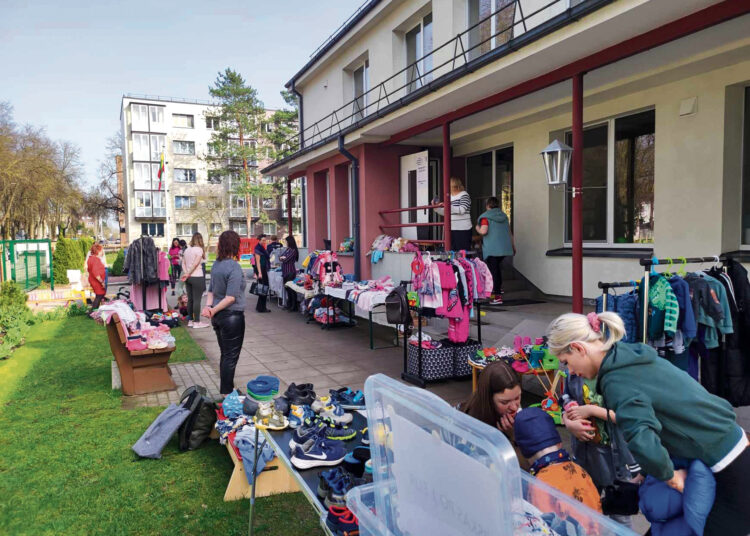 „Mamų mugė“ iš lėto skinasi kelią pirmyn