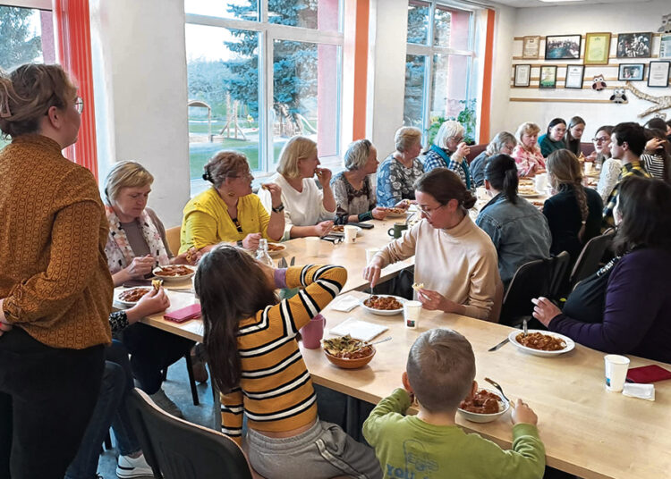 Kirdonyse rinksis maisto ragautojų klubas