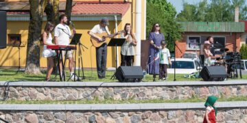 Gatvės muzikos diena – su daina ir šokiu