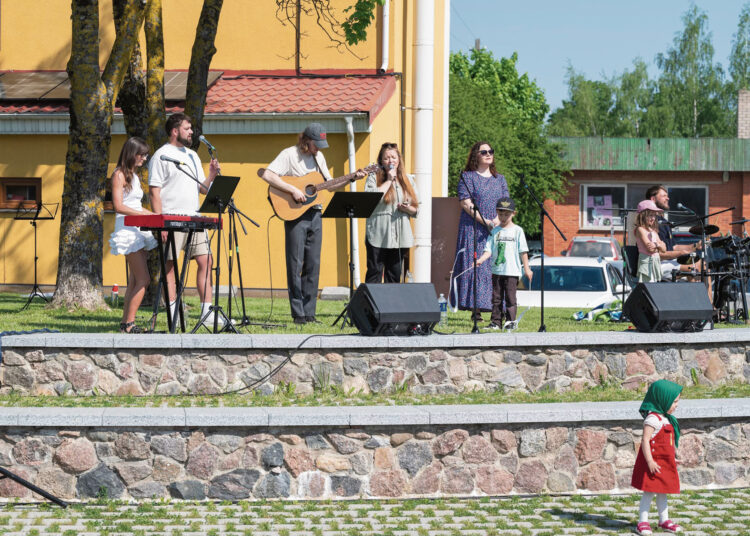 Gatvės muzikos diena – su daina ir šokiu