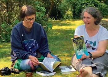 Prisiminimų sodas apie Niujorką, laiškus, lazdą ir pupas