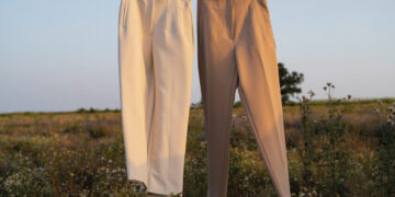 Žada priversti pas kaimynus padaryti kratą